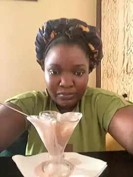 sweet18creamybigpussy online show from 10, 1, 2026