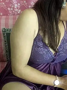 Snapshot of joya_bhabi chatting on 28, 3, 2026 joya bhabi online show from 28, 3, 2026