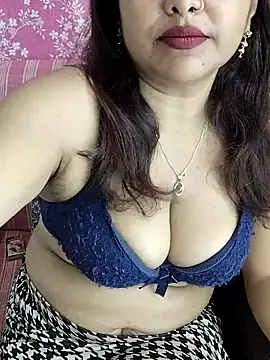 Snapshot of joya_bhabi chatting on 4, 4, 2026 joya bhabi online show from 4, 4, 2026