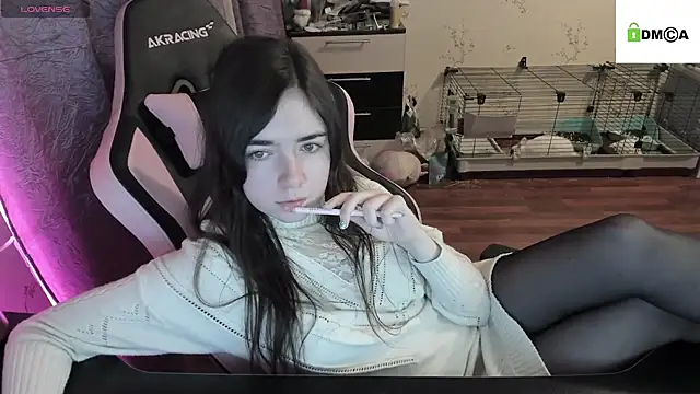 Crazy forest fairy online show from 13, 1, 2025