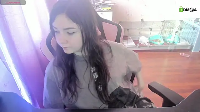 Crazy forest fairy online show from 9, 3, 2025