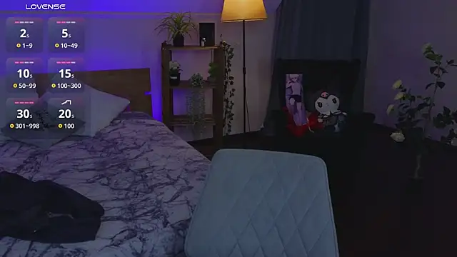 Hayle Hill online show from 13, 4, 2026