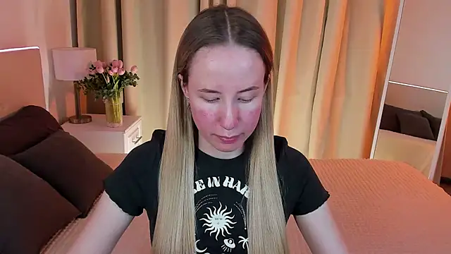 Cassie Kelman online show from 1, 2, 2025