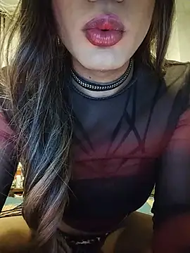 Snapshot of violetax94 chatting on 21, 5, 2026 violetax94 online show from 21, 5, 2026
