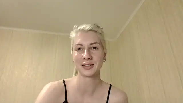 Snapshot of Darling420 chatting on 16, 7, 2026 Darling420 online show from 16, 7, 2026