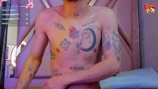 Snapshot of kendalltaylorr chatting on 31, 12, 2024 kendalltaylorr online show from 31, 12, 2024