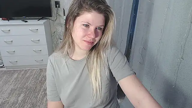 Snapshot of MelissaXKinky chatting on 4, 2, 2025 MelissaXKinky online show from 4, 2, 2025