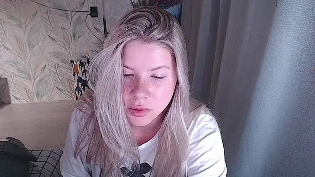 Snapshot of MelissaXKinky chatting on 26, 9, 2025 MelissaXKinky online show from 26, 9, 2025