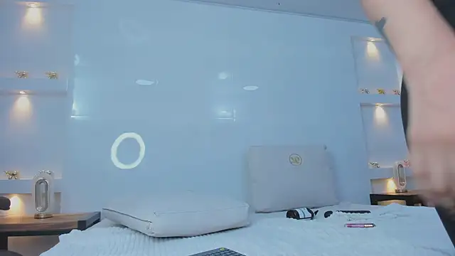 Dalia-Prada online show from 21, 3, 2026