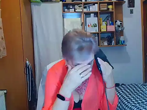 Snapshot of Victoria5643 chatting on 8, 2, 2025 Victoria5643 online show from 8, 2, 2025