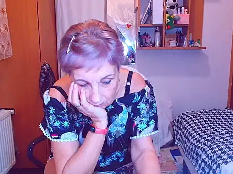 Snapshot of Victoria5643 chatting on 17, 2, 2025 Victoria5643 online show from 17, 2, 2025