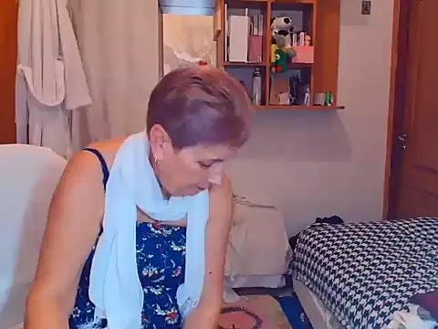 Snapshot of Victoria5643 chatting on 21, 2, 2025 Victoria5643 online show from 21, 2, 2025