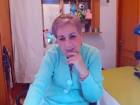 Snapshot of Victoria5643 chatting on 2, 3, 2025 Victoria5643 online show from 2, 3, 2025