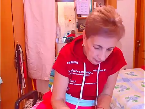 Snapshot of Victoria5643 chatting on 18, 9, 2025 Victoria5643 online show from 18, 9, 2025