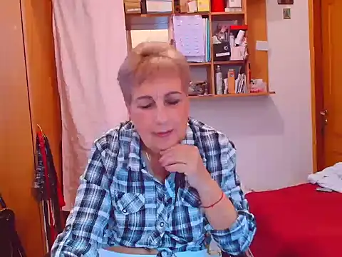 Snapshot of Victoria5643 chatting on 5, 10, 2025 Victoria5643 online show from 5, 10, 2025