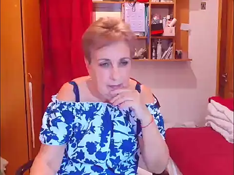 Snapshot of Victoria5643 chatting on 24, 11, 2025 Victoria5643 online show from 24, 11, 2025