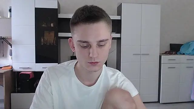 angryzan online show from 23, 1, 2025