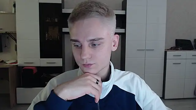 angryzan online show from 10, 2, 2025