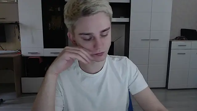 angryzan online show from 17, 3, 2025