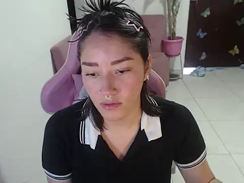 Snapshot of littleangel1_m chatting on 11, 7, 2026 littleangel1 m online show from 11, 7, 2026