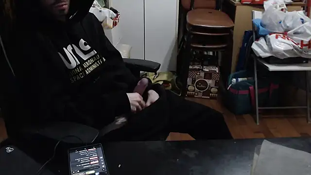 Snapshot of _Nico03_ chatting on 24, 10, 2025 Nico03 online show from 24, 10, 2025