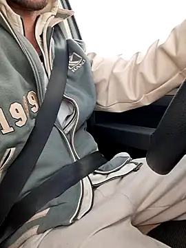 Zeefy online show from 4, 1, 2025