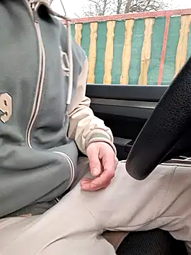 Zeefy online show from 5, 1, 2025