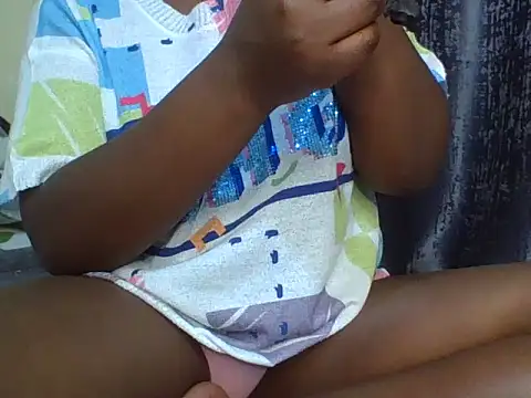 Snapshot of prettynina chatting on 30, 11, 2025 prettynina online show from 30, 11, 2025