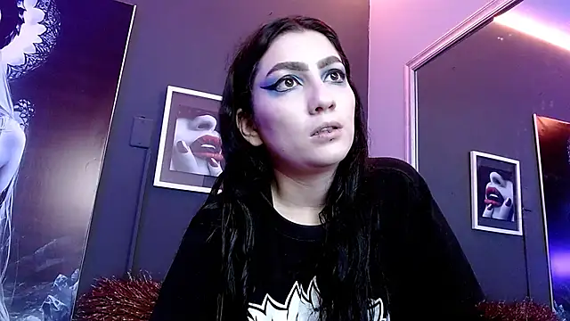 sophy rock online show from 27, 2, 2025