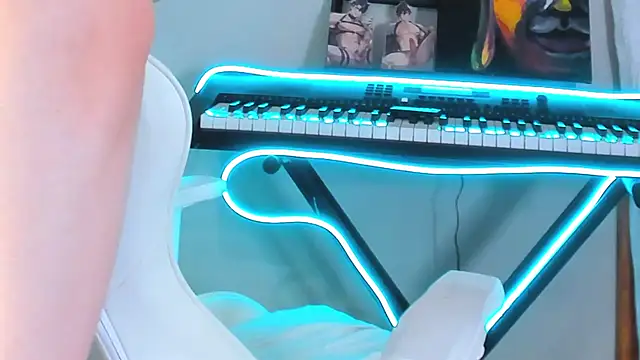 4ever dude online show from 16, 2, 2025