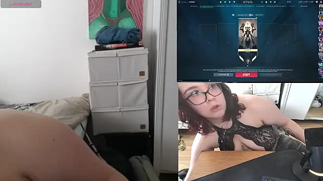 Snapshot of playvalorantwithmenow chatting on 9, 3, 2025 playvalorantwithmenow online show from 9, 3, 2025