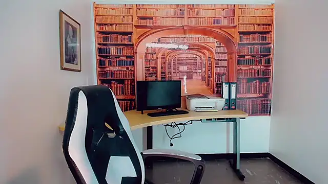 khiara moretti online show from 3, 1, 2025