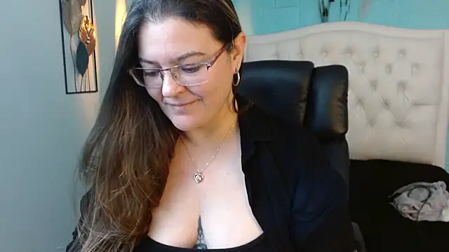 MsJossie online show from 31, 3, 2026