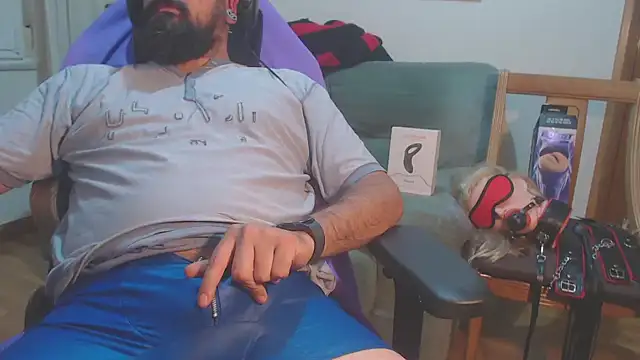 master4subslut online show from 18, 9, 2025