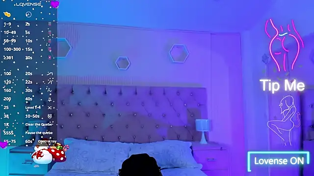 Agathaargent  online show from 5, 10, 2025