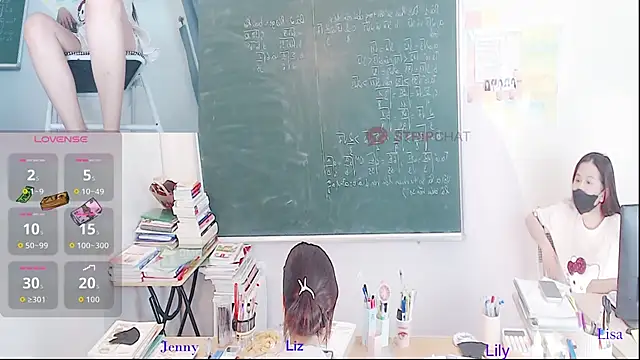 Snapshot of _Math_ chatting on 30, 4, 2026 Math online show from 30, 4, 2026