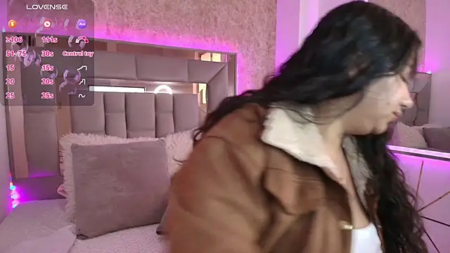 Miaa Smiith1 online show from 8, 1, 2025