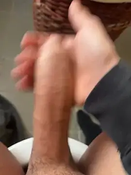 Snapshot of LucaDonna998 chatting on 17, 3, 2025 LucaDonna998 online show from 17, 3, 2025