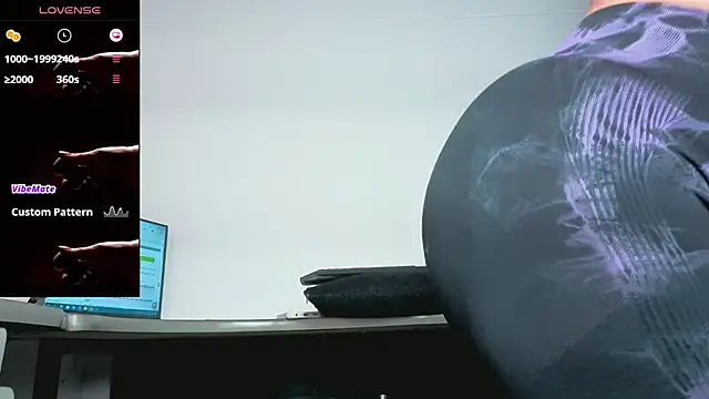 Snapshot of antonela83 chatting on 26, 7, 2026 antonela83 online show from 26, 7, 2026