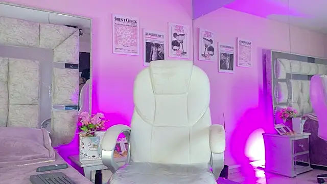 Sara Greey online show from 16, 4, 2026