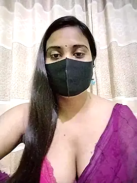 Snapshot of SimaRoy- chatting on 8, 5, 2026 SimaRoy- online show from 8, 5, 2026