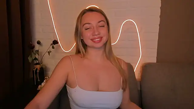 DanielaWisse online show from 5, 12, 2024