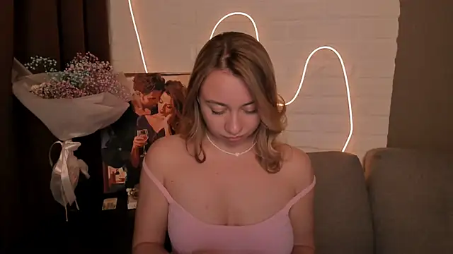 DanielaWisse online show from 21, 12, 2024