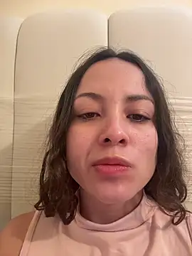 Megan Rodrigo online show from 7, 4, 2026