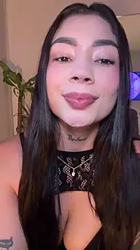 Roxanne 08 online show from 25, 3, 2026