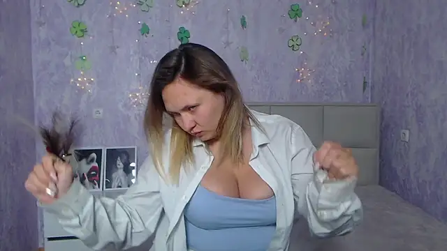 SallyVerda online show from 17, 3, 2025