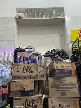 Amber Martins  online show from 22, 2, 2025