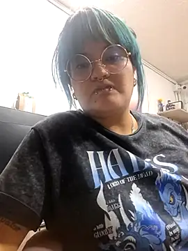 Snapshot of lucky-leah chatting on 12, 6, 2026 lucky-leah online show from 12, 6, 2026