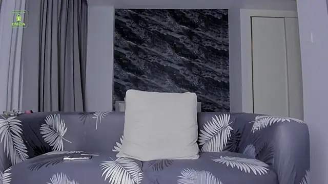  Yvonne  online show from 5, 11, 2025