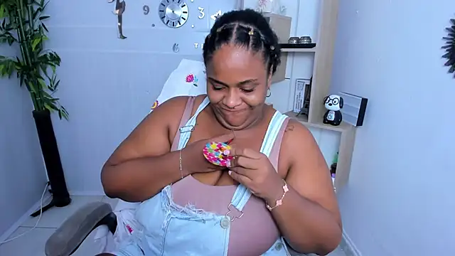Snapshot of bbw_charlote chatting on 16, 7, 2026 bbw charlote online show from 16, 7, 2026